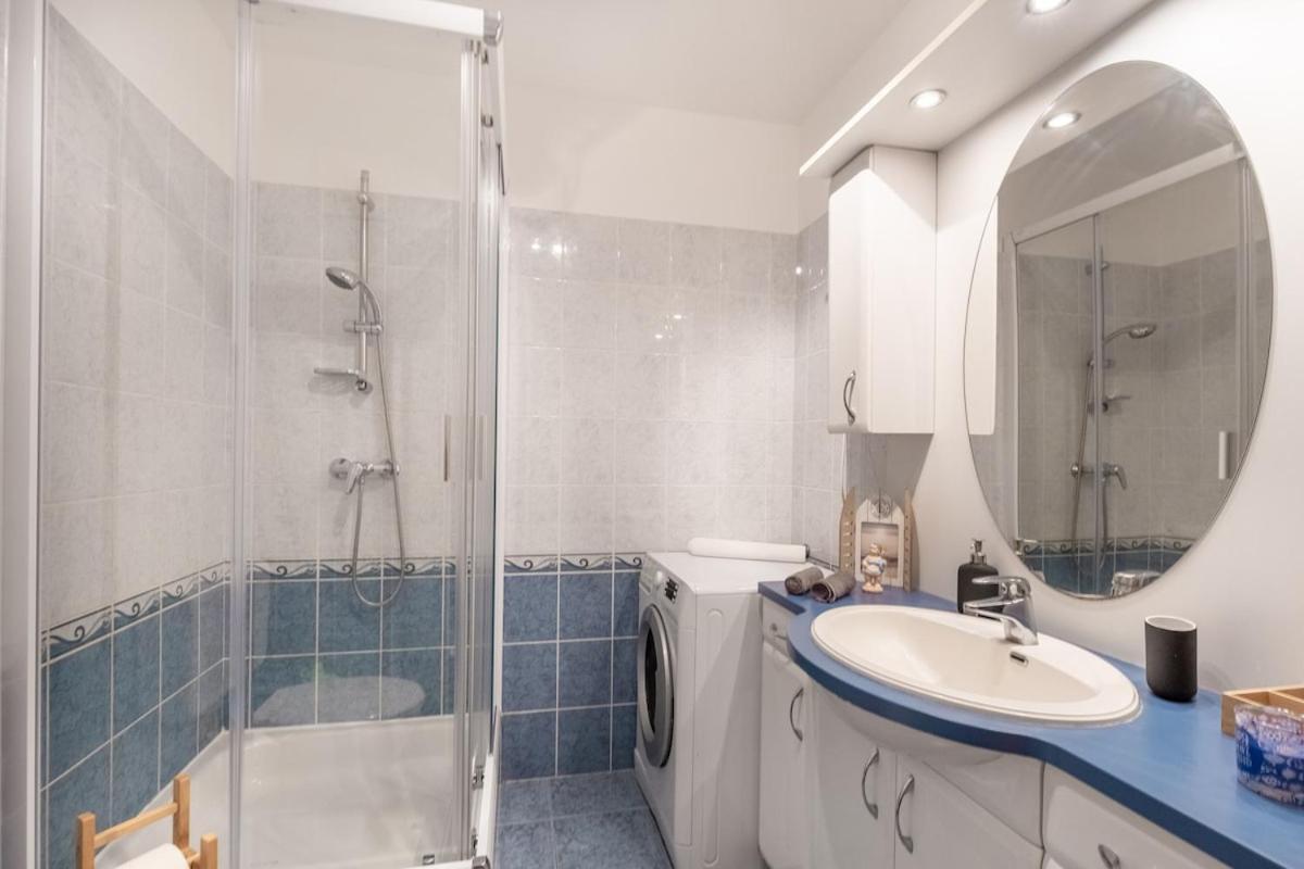 Apartment Er14 Erkel Utca 14 A - Lovely With Terrace *