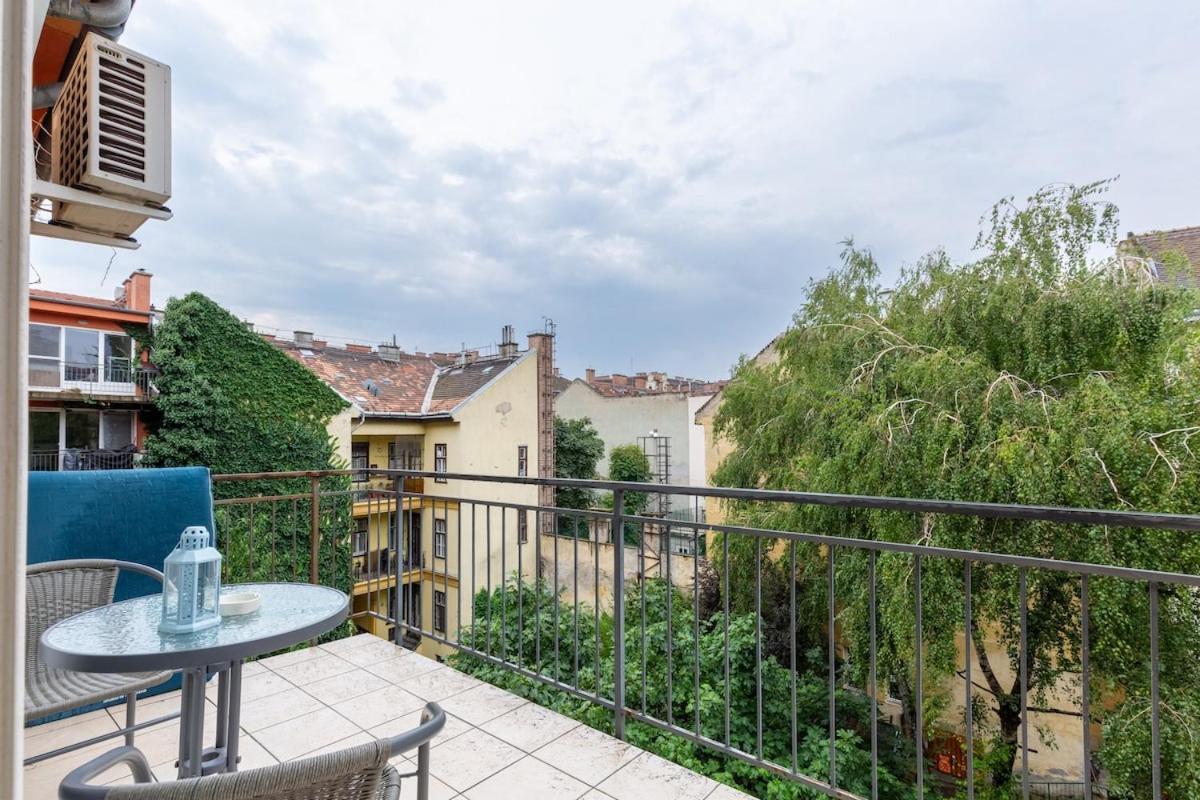 Er14 Erkel Utca 14 A - Lovely With Terrace Apartment