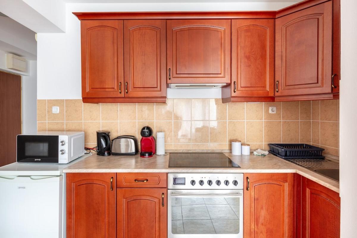 Apartment Er14 Erkel Utca 14 A - Lovely With Terrace